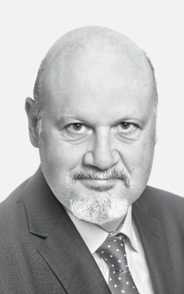 Adam Hatzidakis